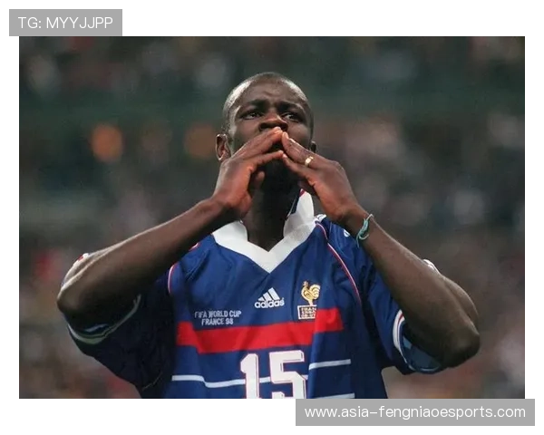 世界足坛11号位球星盘点及其代表性成就与历史地位解析